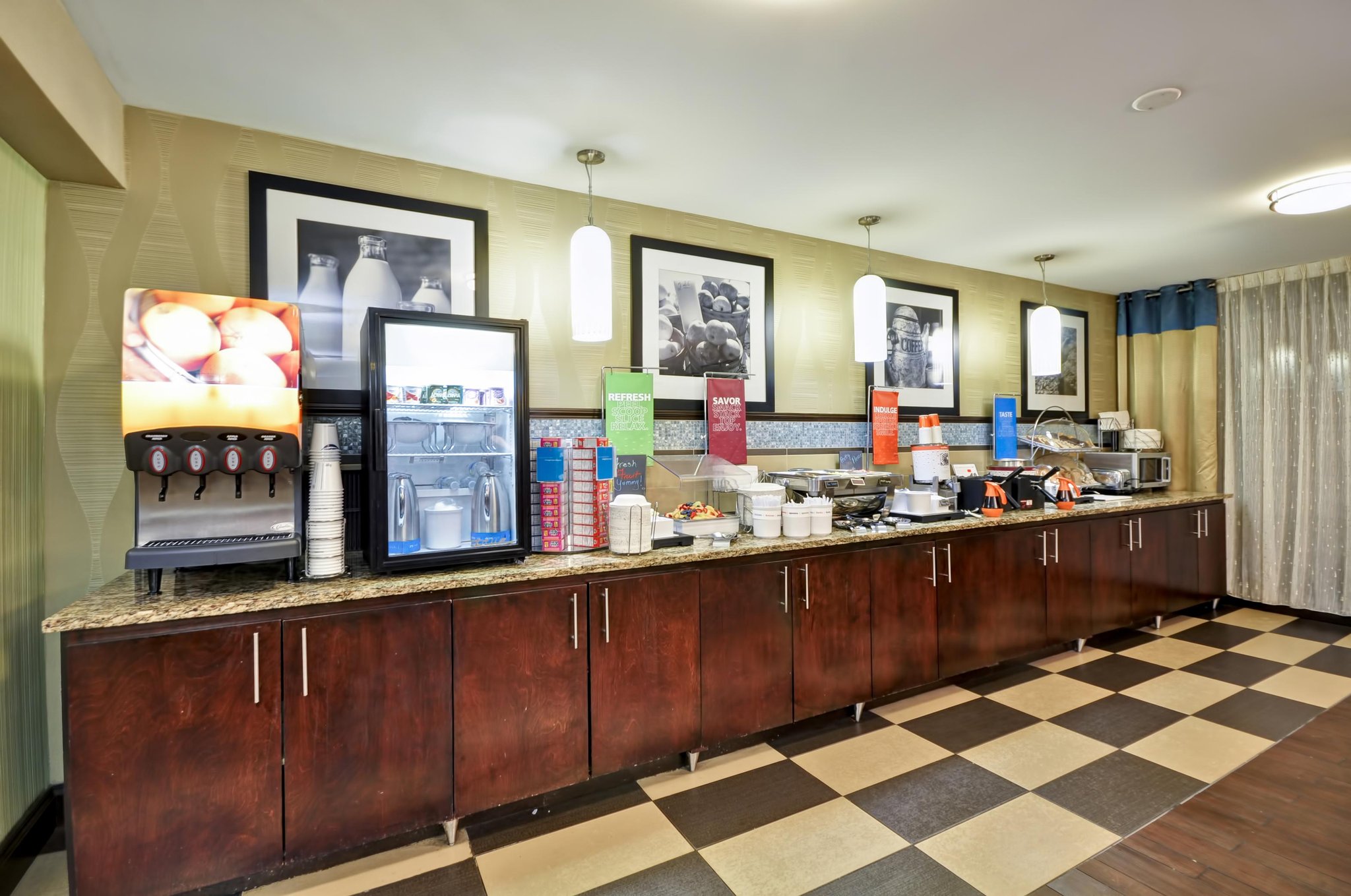 Hampton Inn Columbia-I-26 Airport