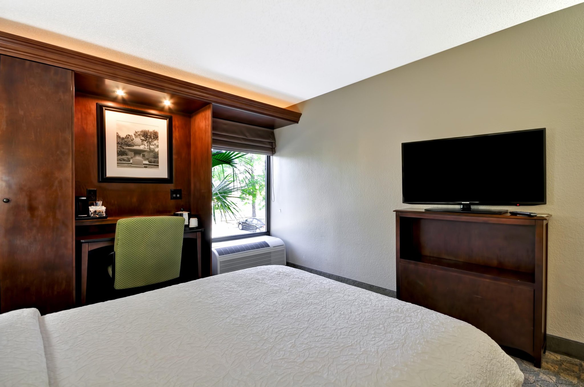 Hampton Inn Columbia-I-26 Airport