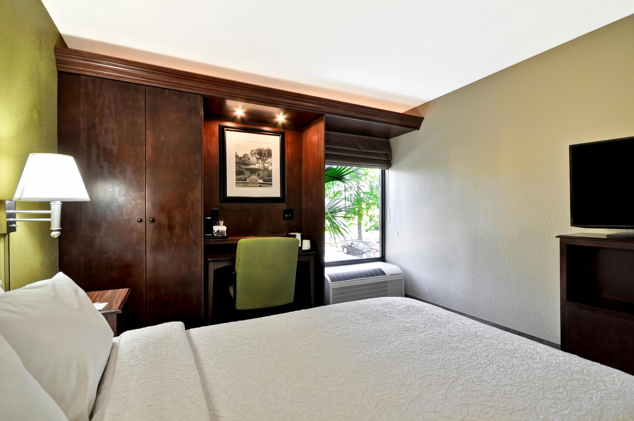 Hampton Inn Columbia-I-26 Airport
