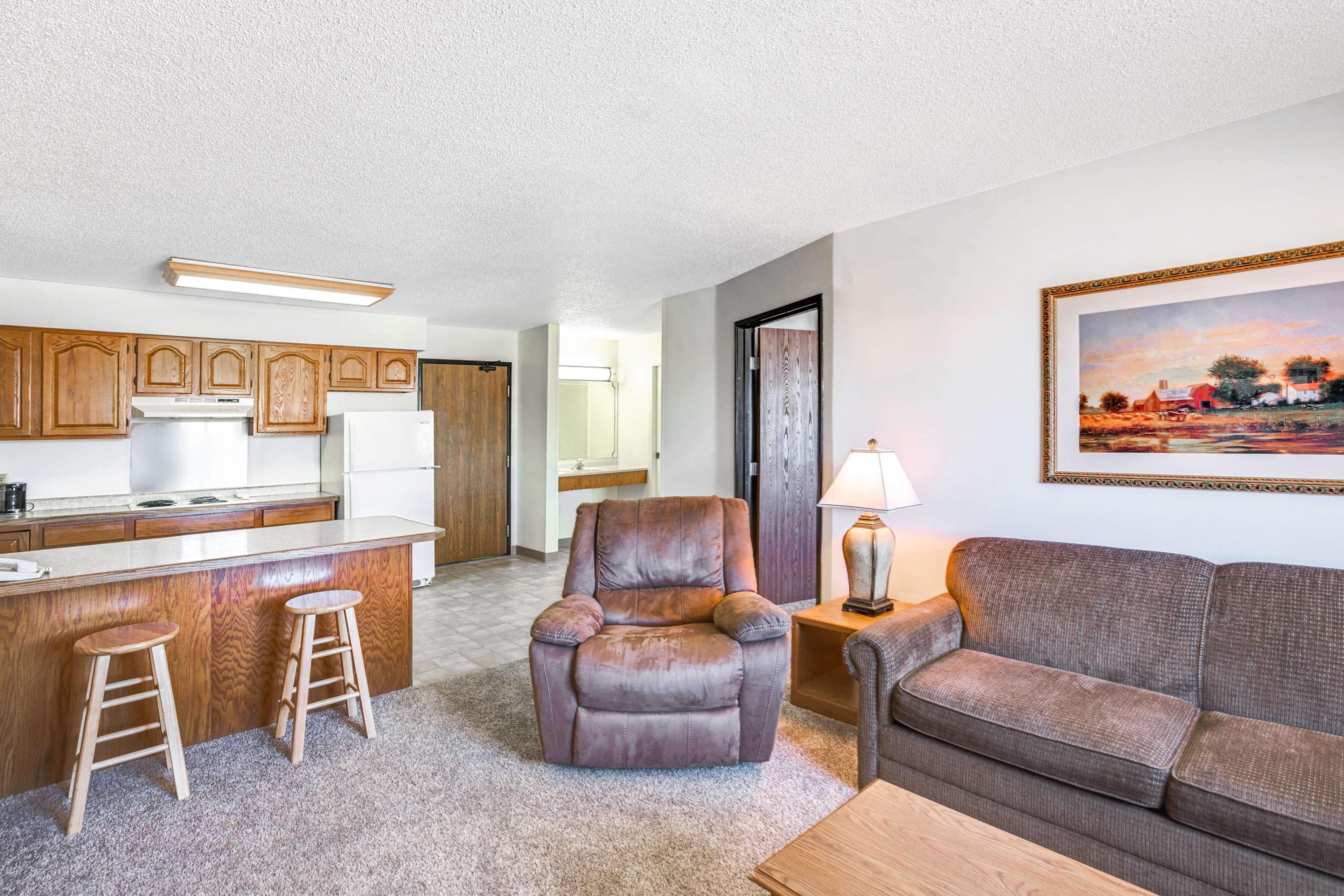 Super 8 by Wyndham Aberdeen West