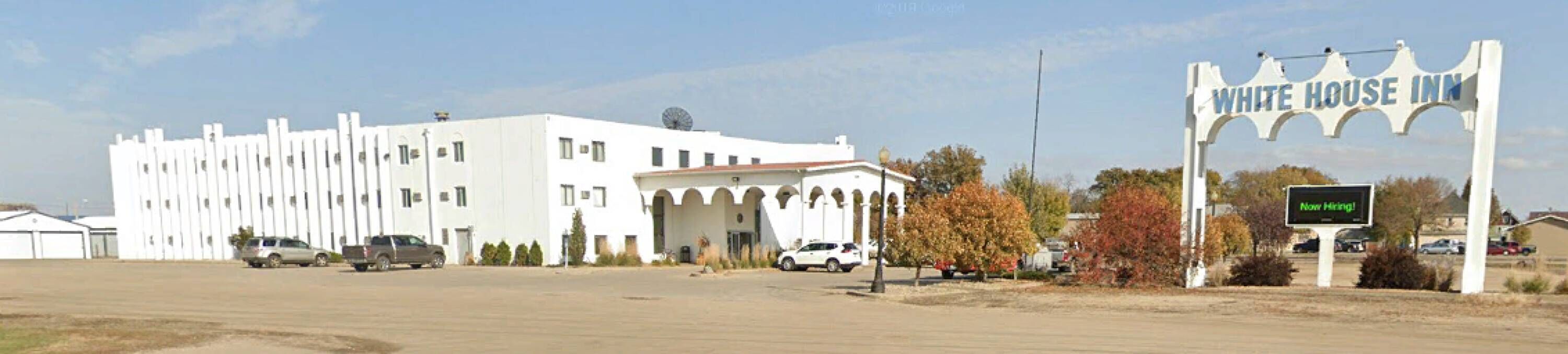 White House Inn