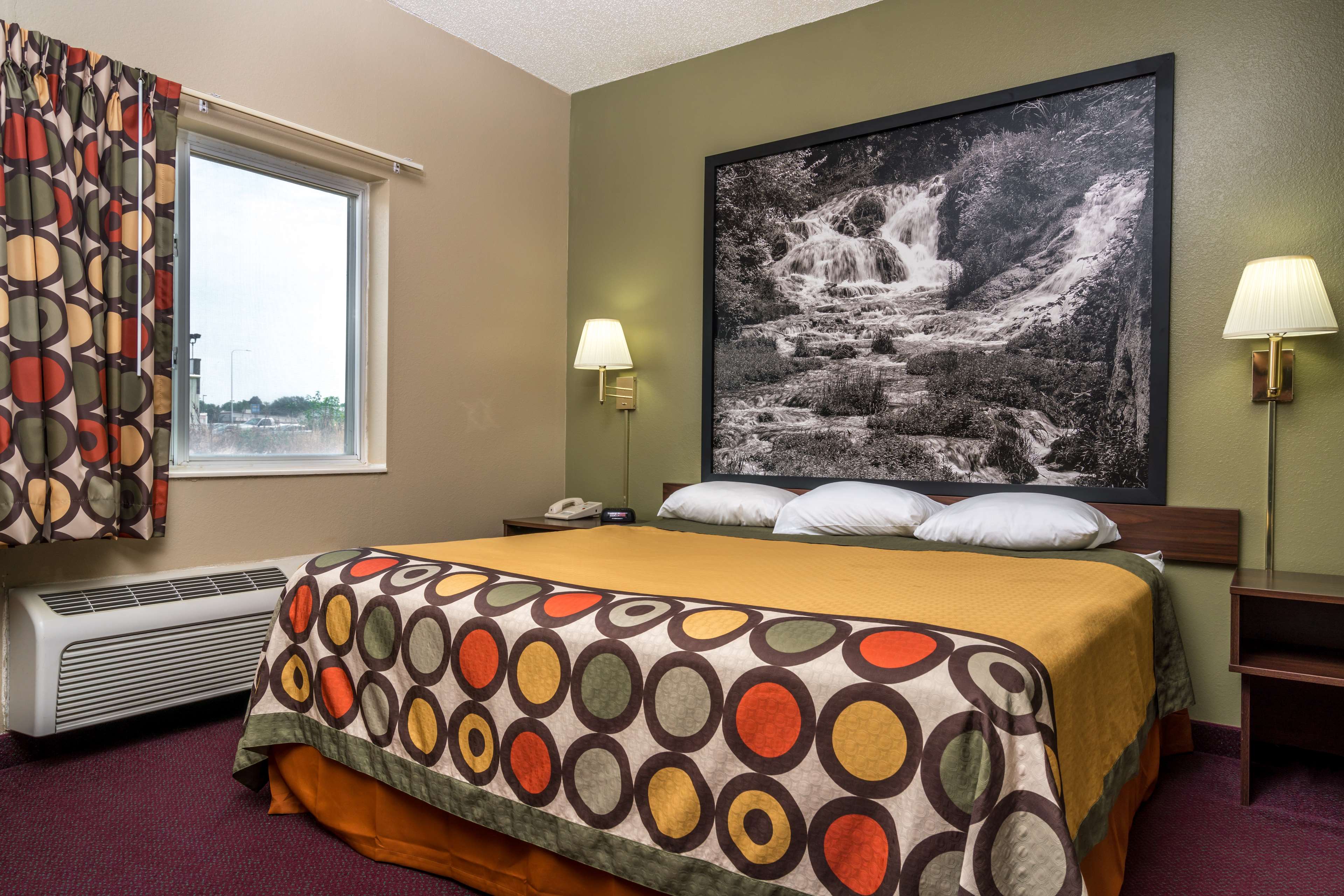 Super 8 by Wyndham Beresford