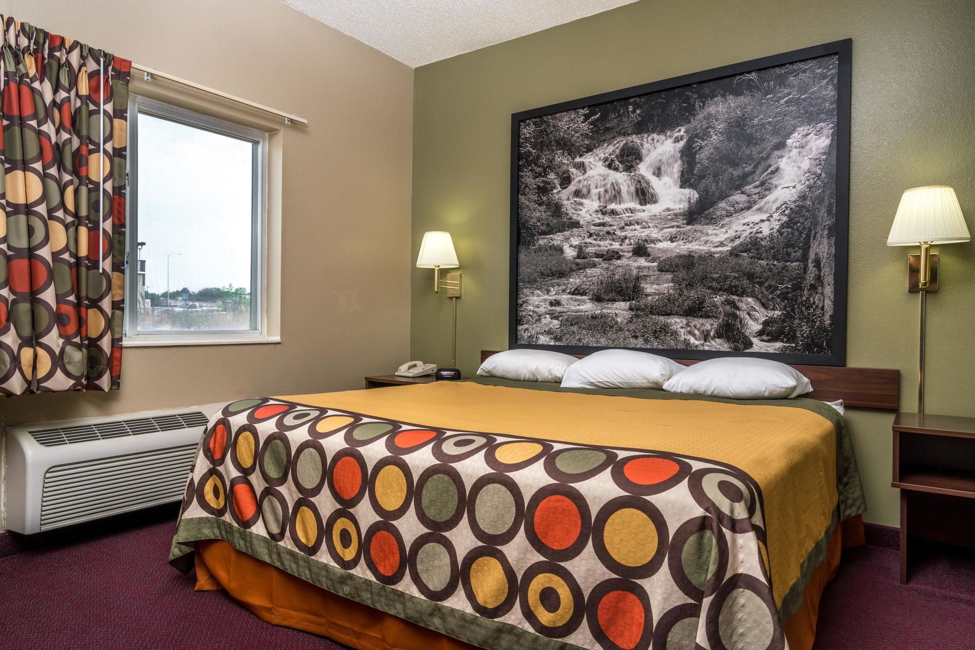 Super 8 by Wyndham Beresford