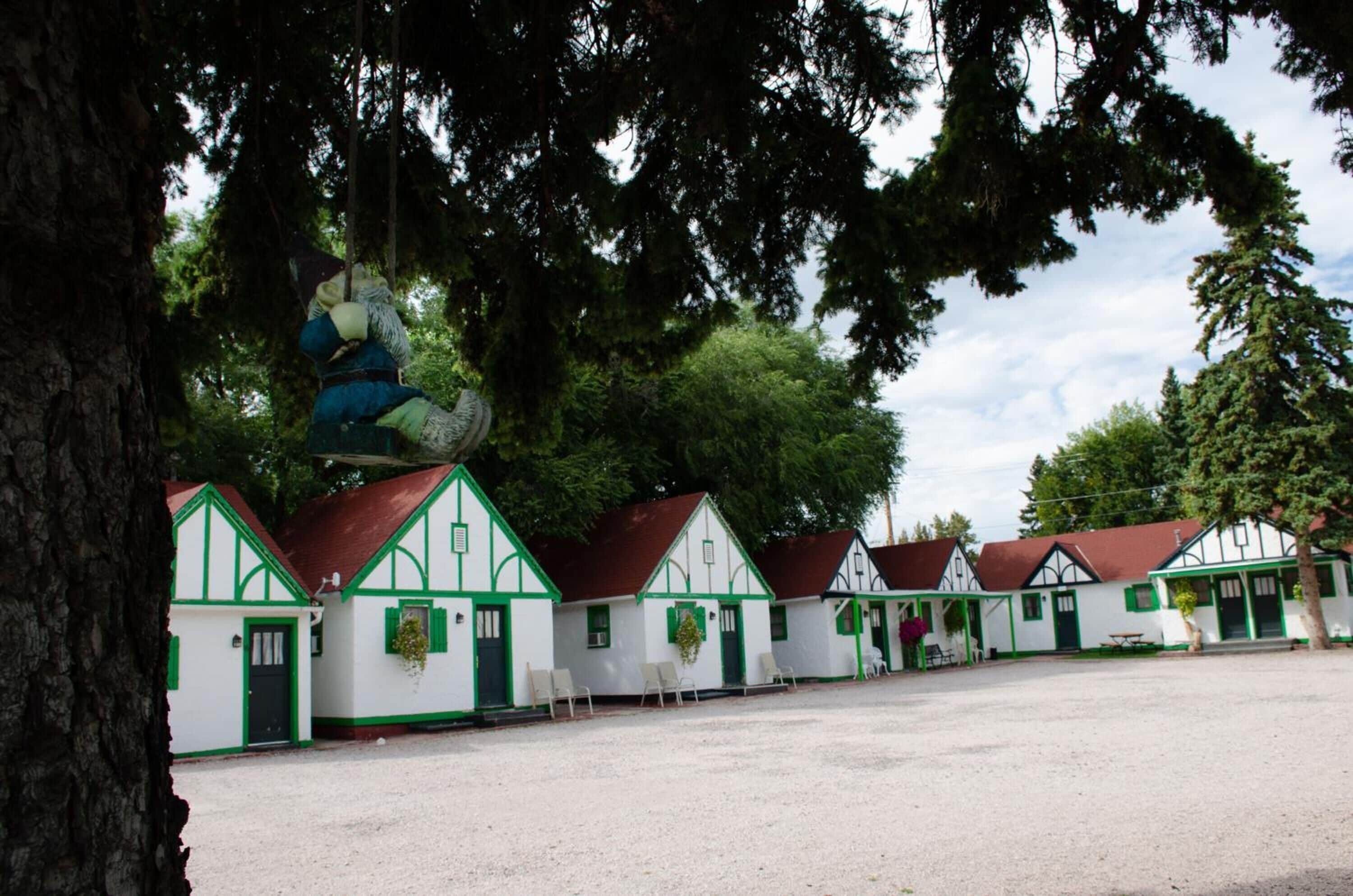 Chalet Motel