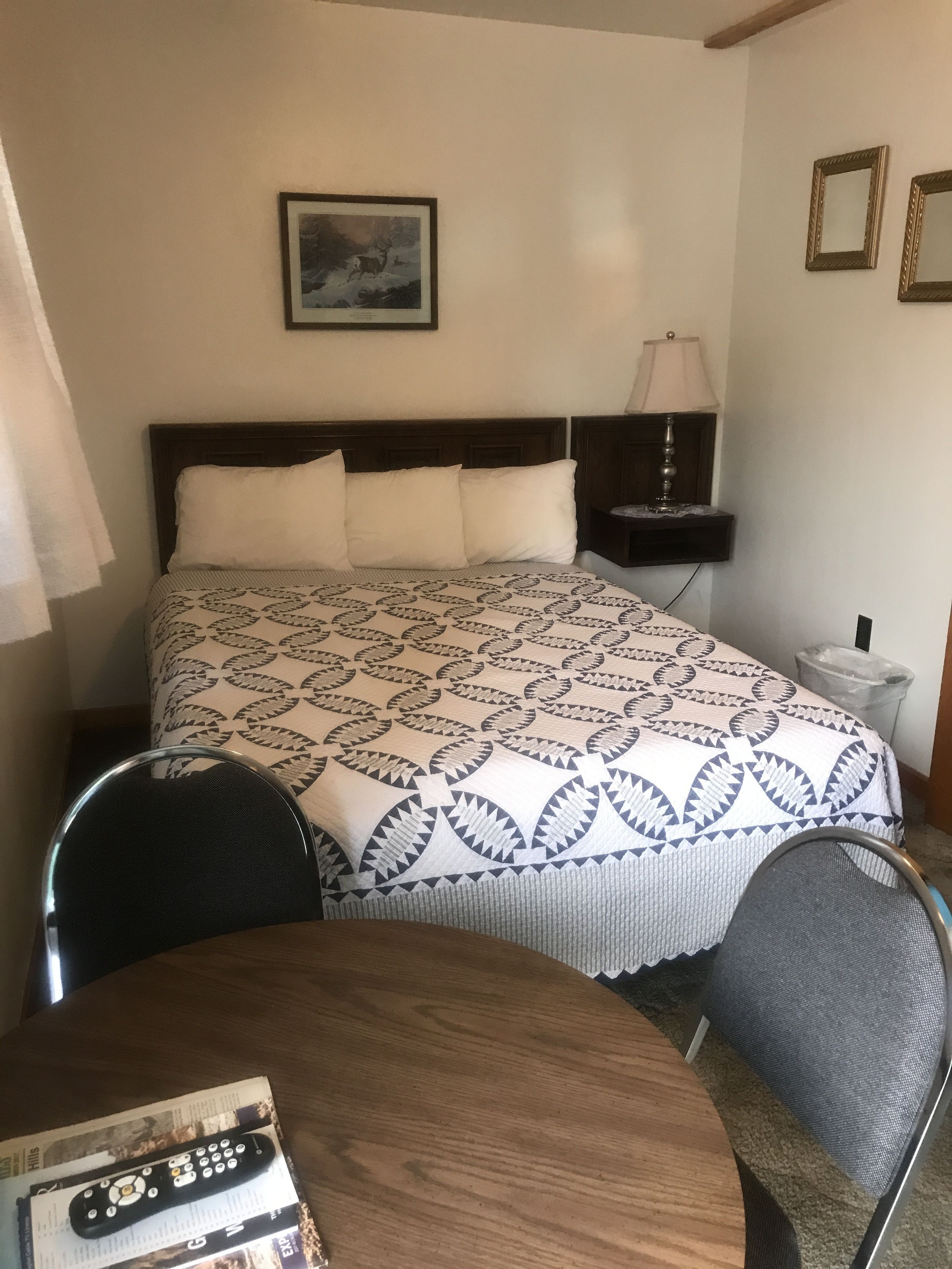 Chalet Motel