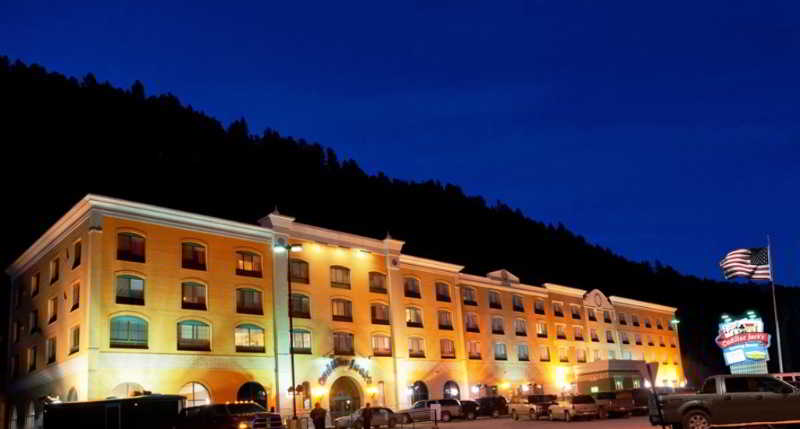 DoubleTree by Hilton Deadwood at Cadillac Jacks