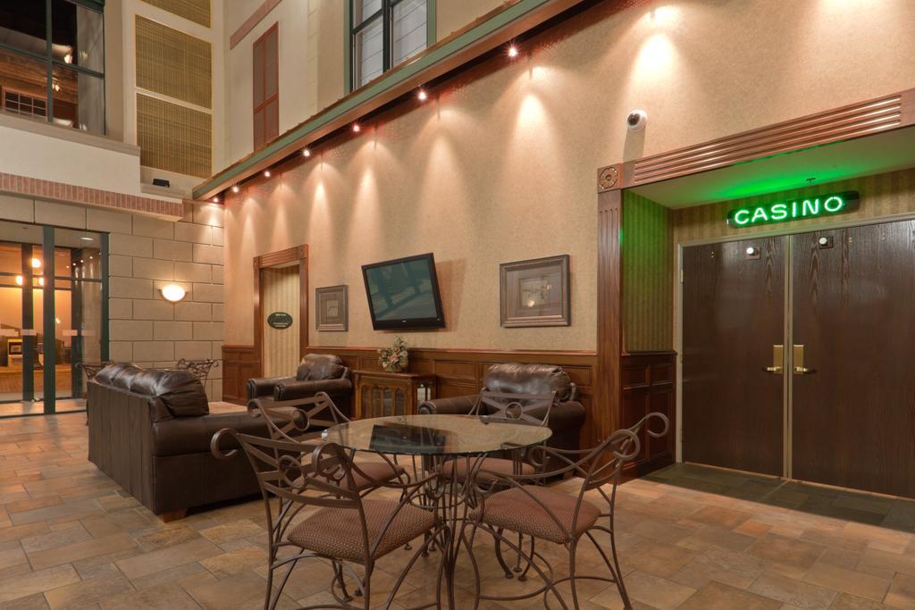 Holiday Inn Express Hotel & Suites Deadwood - Gold Dust Casino