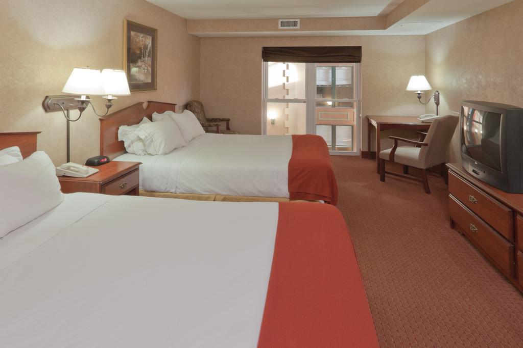 Holiday Inn Express Hotel & Suites Deadwood - Gold Dust Casino