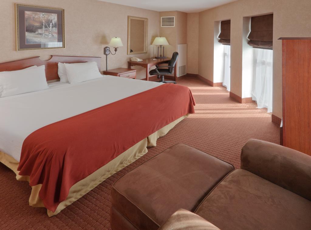 Holiday Inn Express Hotel & Suites Deadwood - Gold Dust Casino
