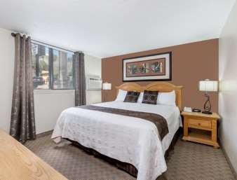 Super 8 by Wyndham Deadwood/Black Hills Area