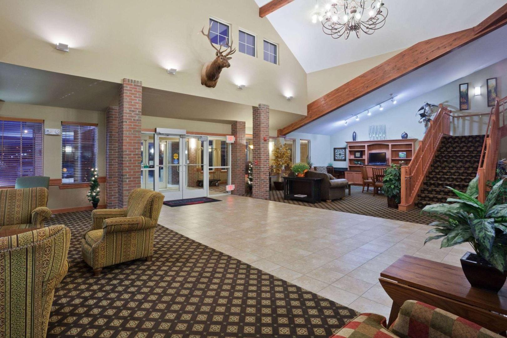 AmericInn by Wyndham Fort Pierre Conference Center