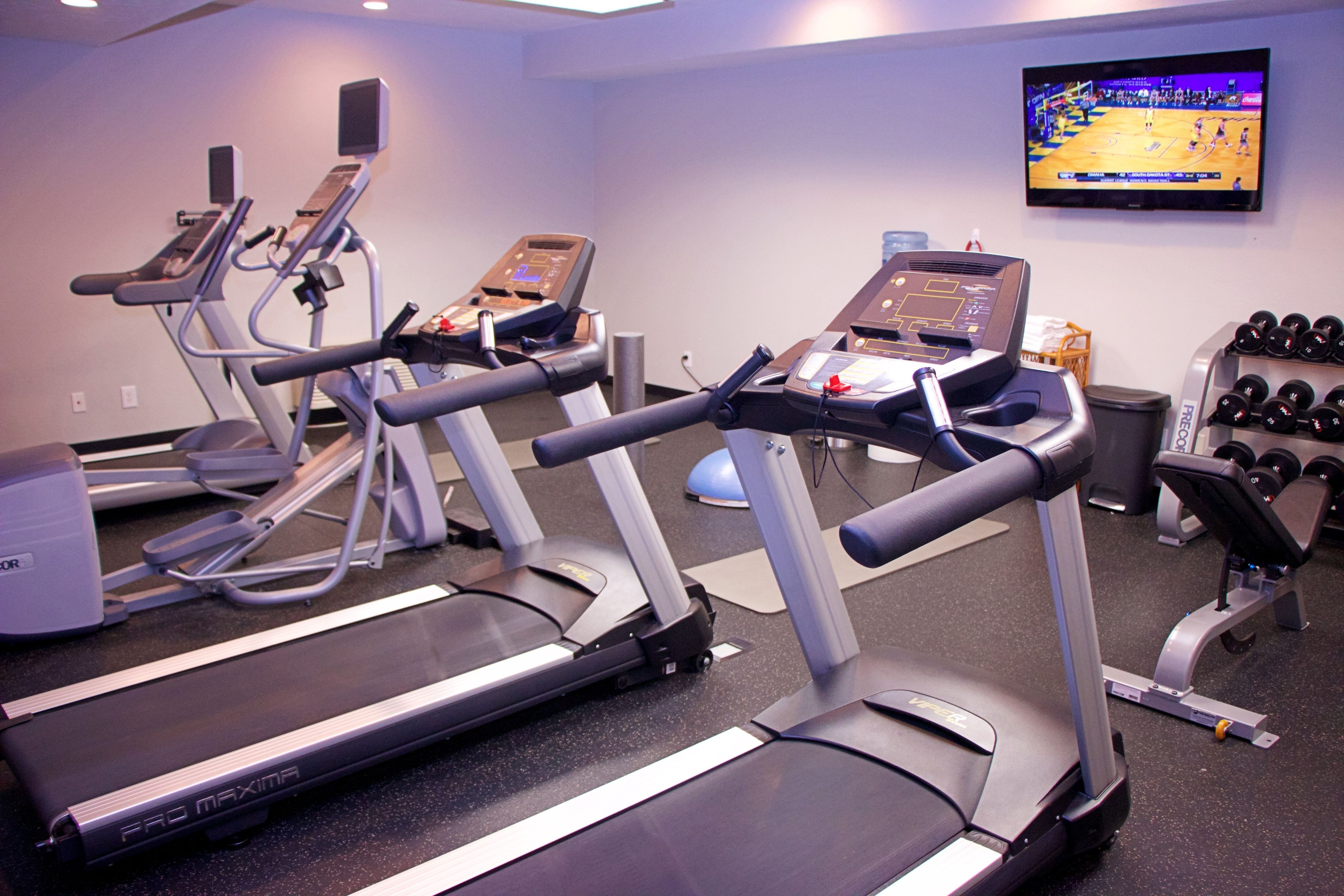 Holiday Inn Express Hotel & Suites Pierre - Fort Pierre