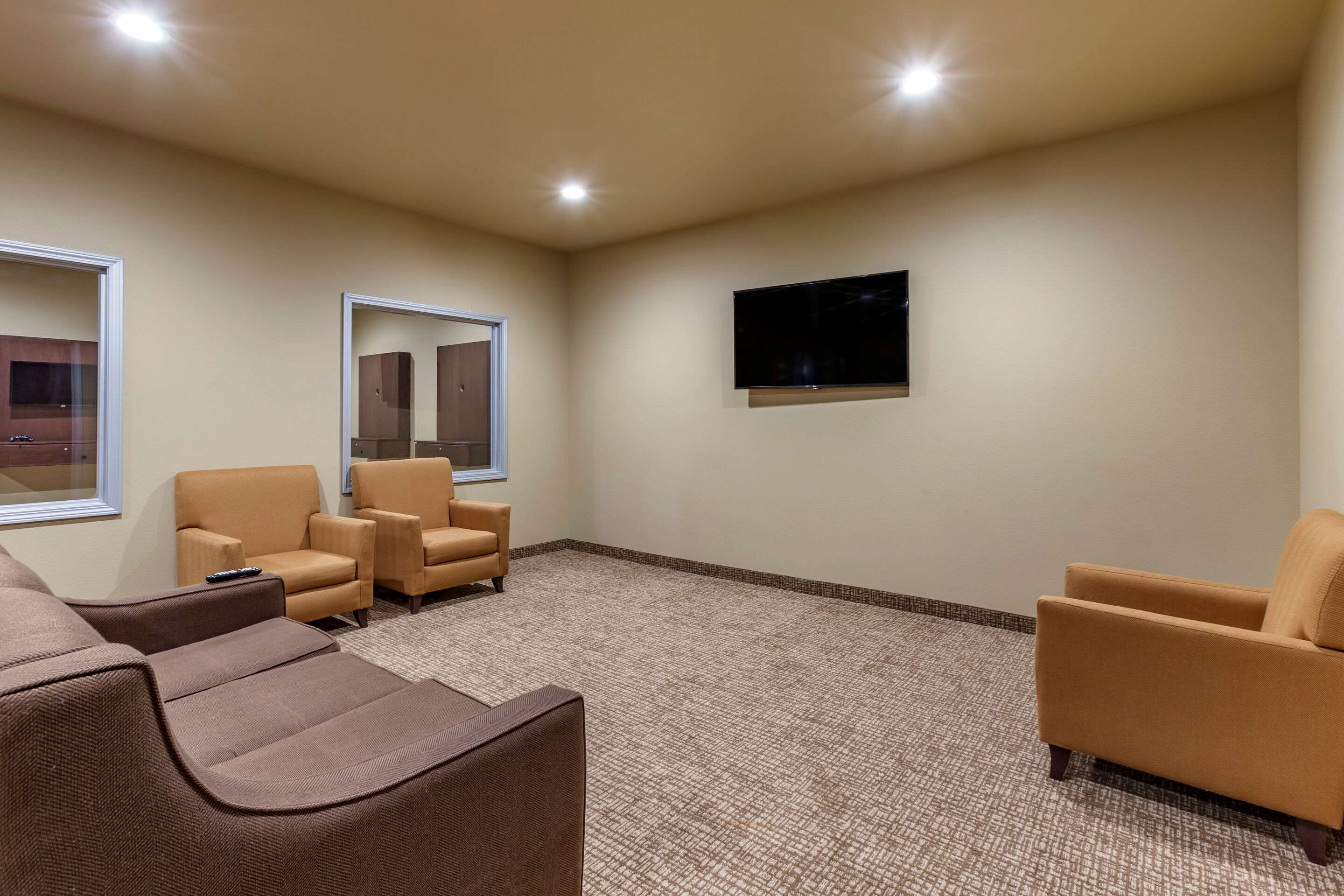 Comfort Inn & Suites Hill City