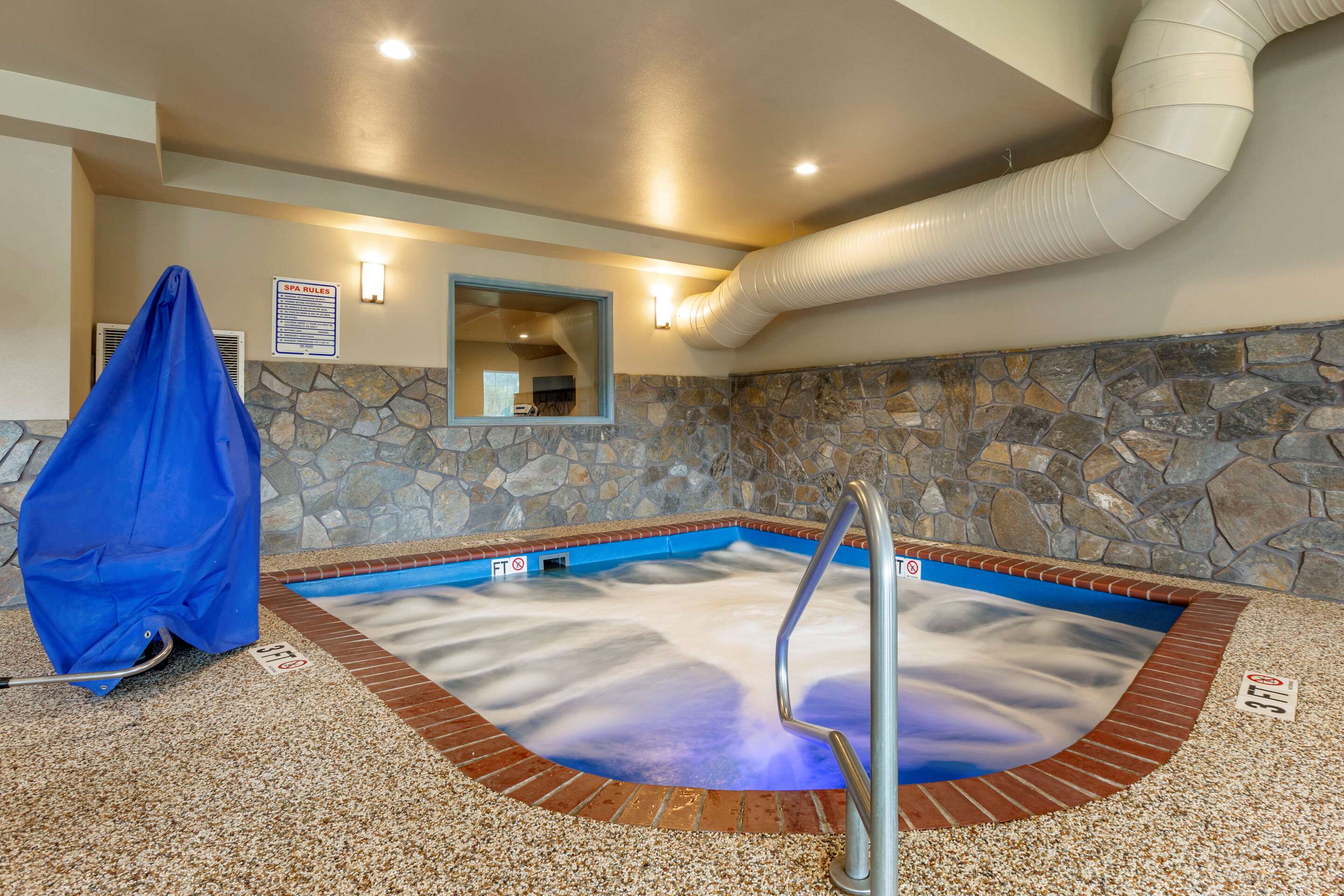 Comfort Inn & Suites Hill City