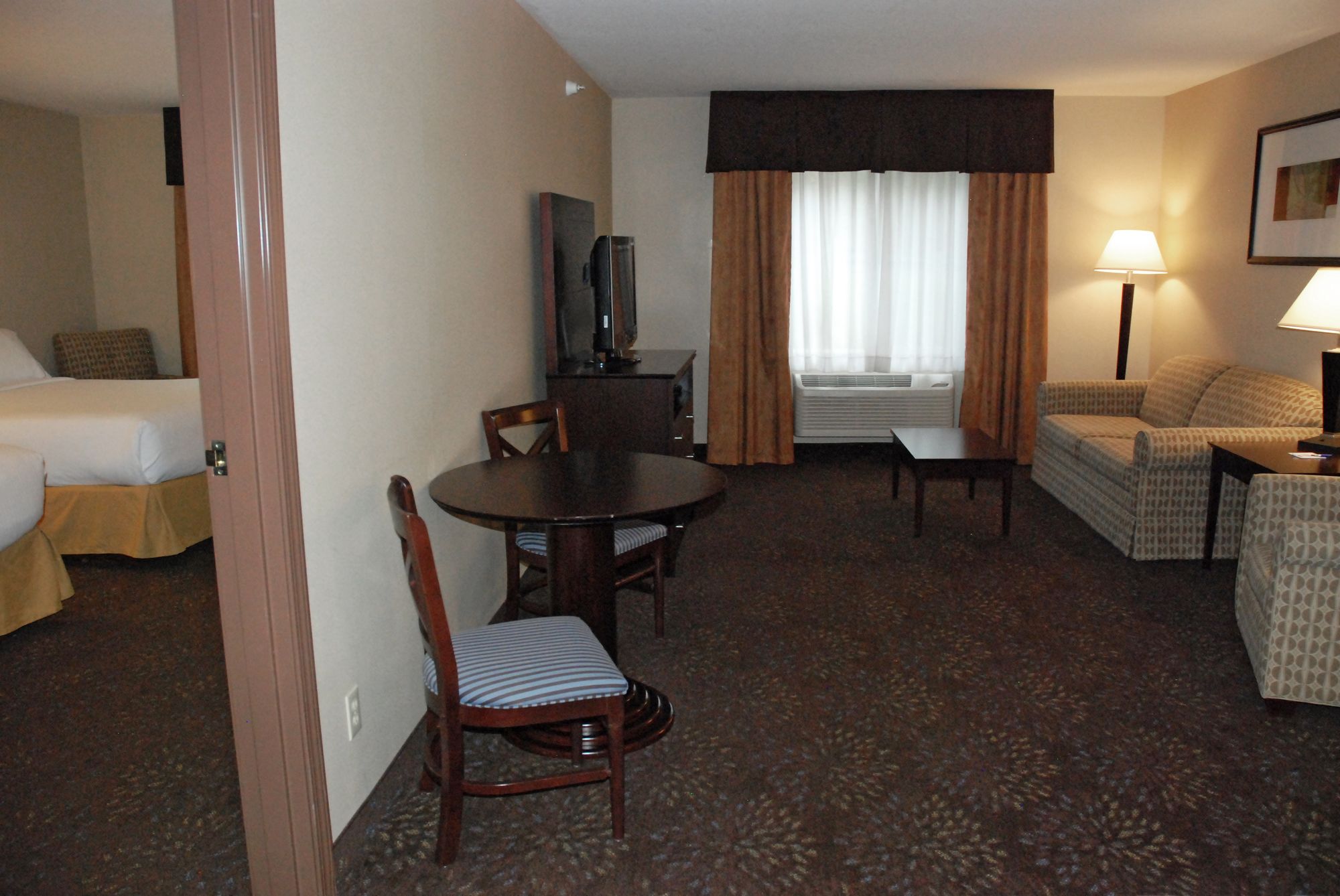 Holiday Inn Express & Suites Hill City - Mt. Rushmore Area