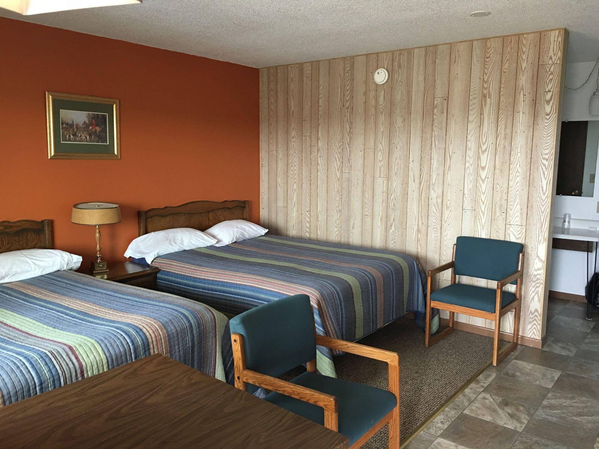 Budget Host Inn Kennebec