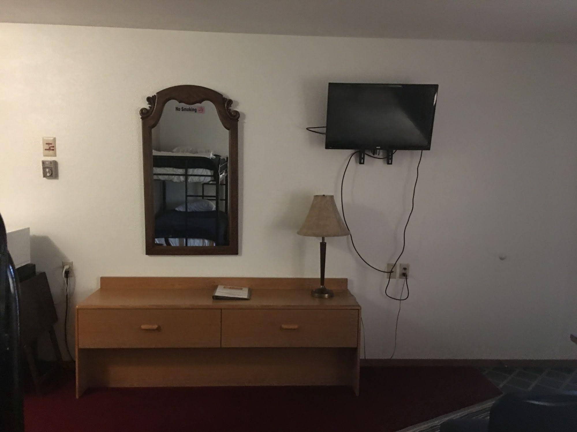 Budget Host Inn Kennebec