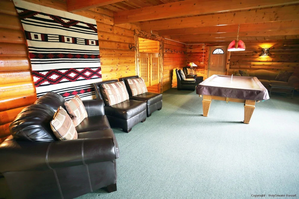 Holy Smoke Resort