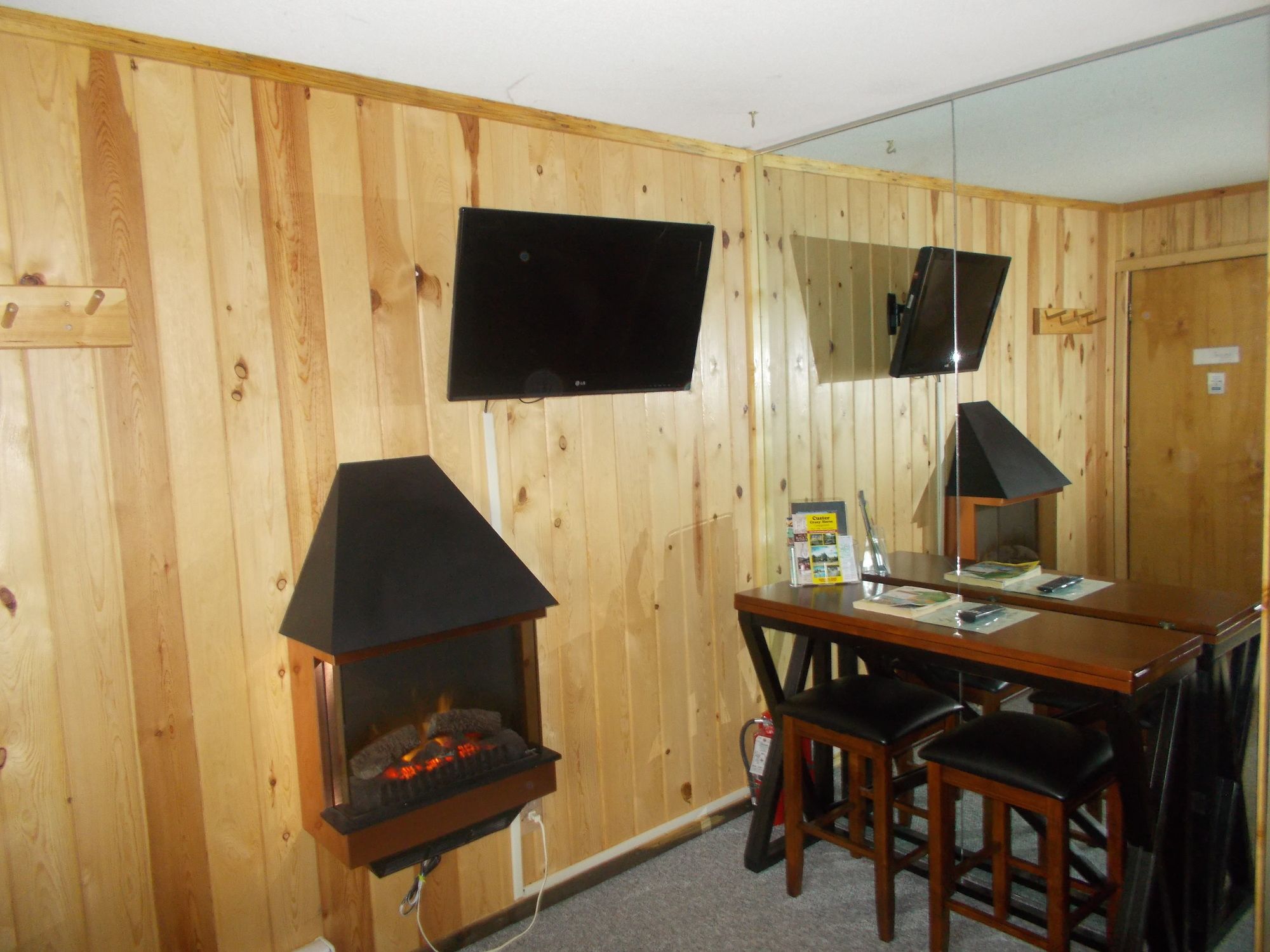 Terry Peak Lodge