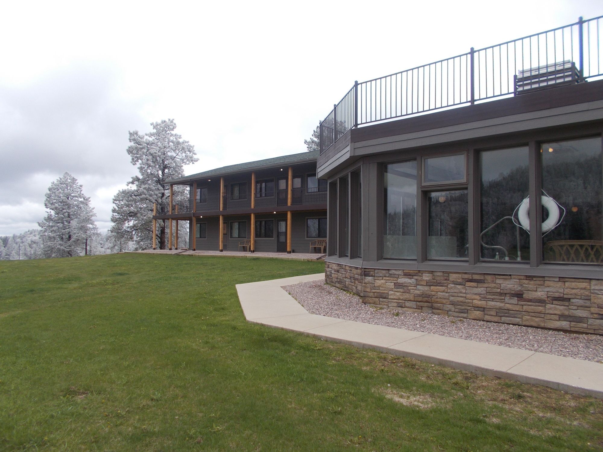 Terry Peak Lodge