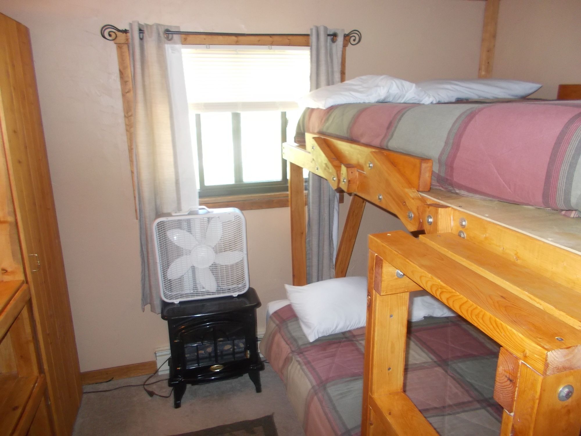 Terry Peak Lodge