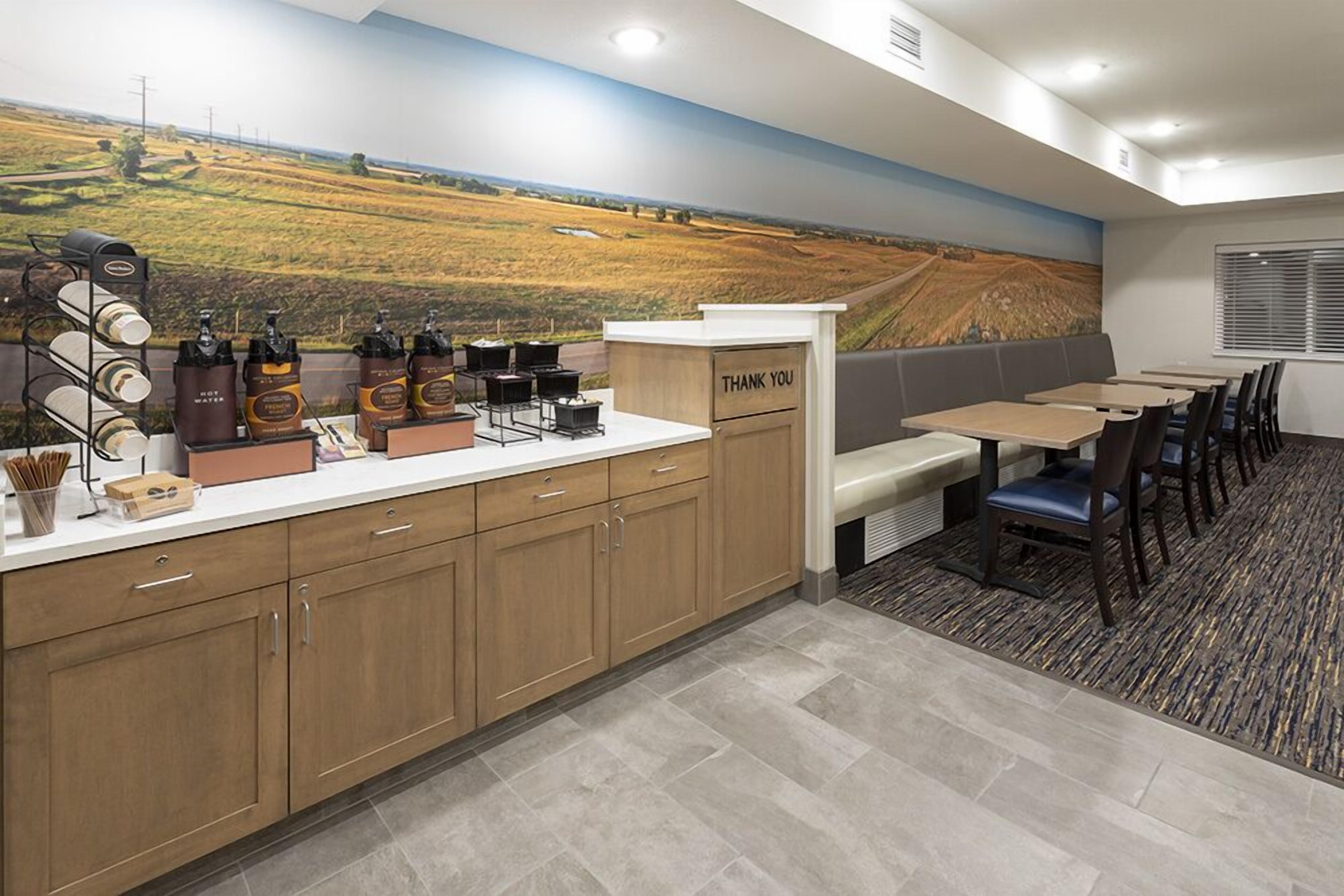 Grandstay Hotel and Suites
