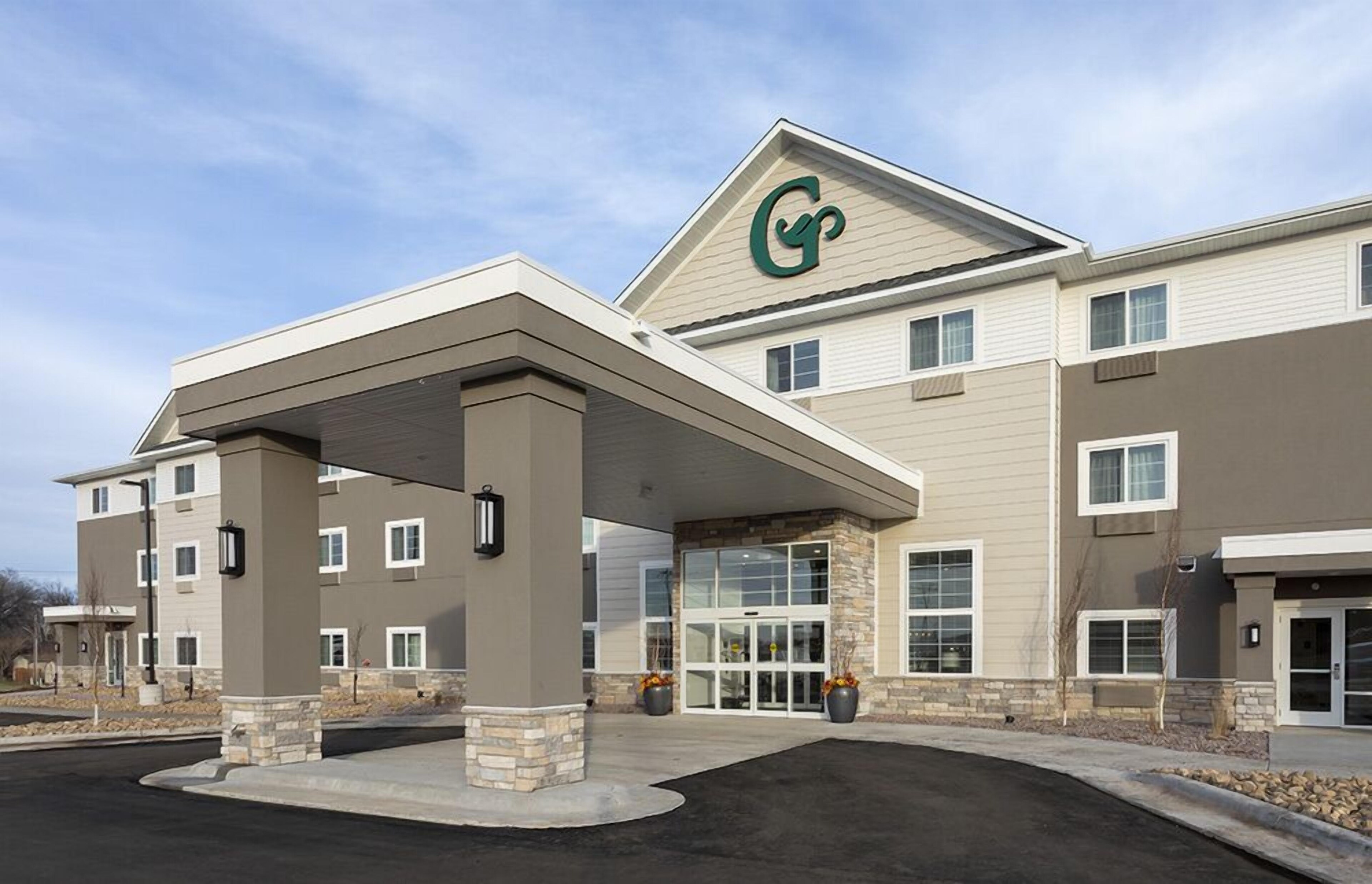 Grandstay Hotel and Suites