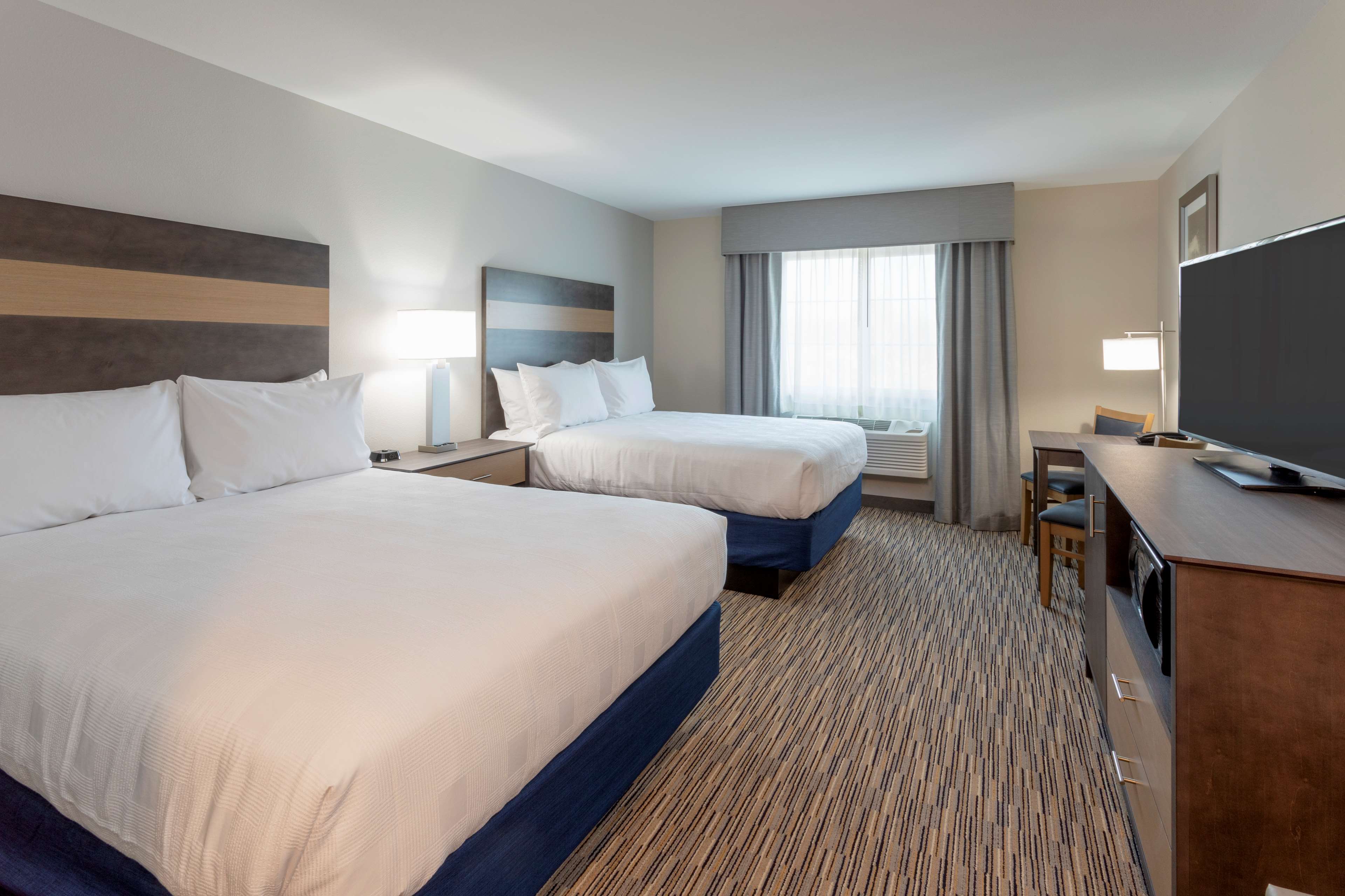 Grandstay Hotel and Suites