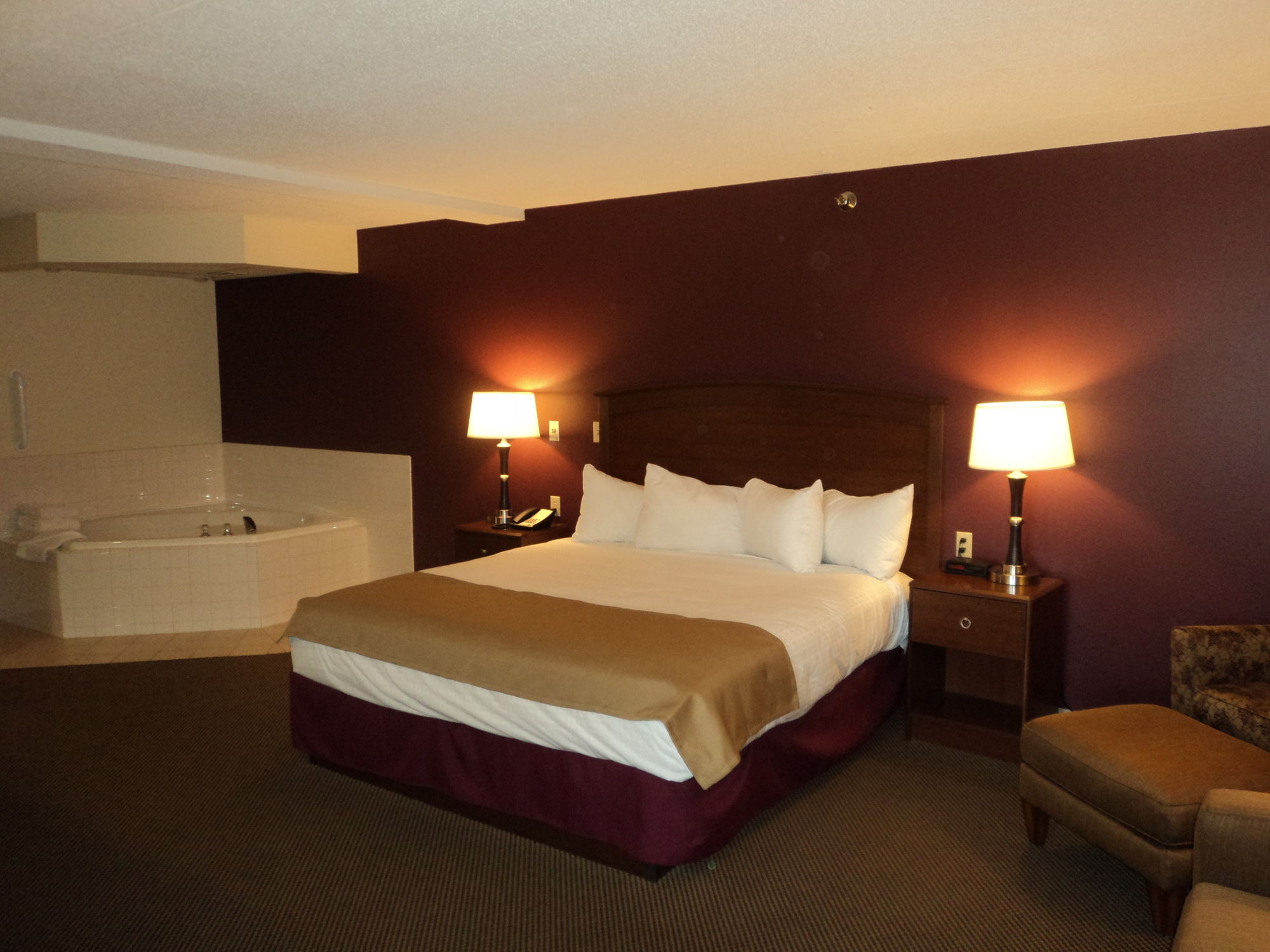 AmericInn by Wyndham Mitchell