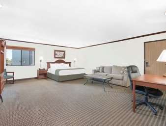 Days Inn by Wyndham Mitchell SD
