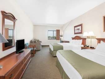 Days Inn by Wyndham Mitchell SD
