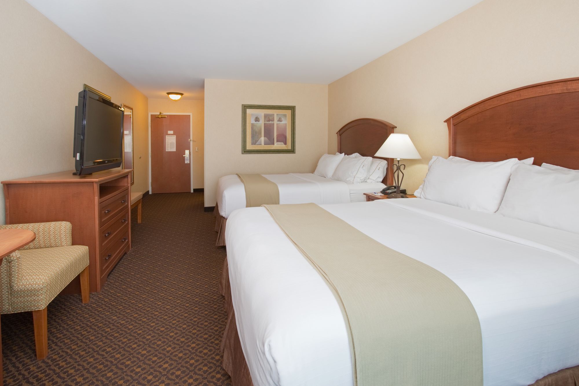 Holiday Inn Express Hotel & Suites Mitchell