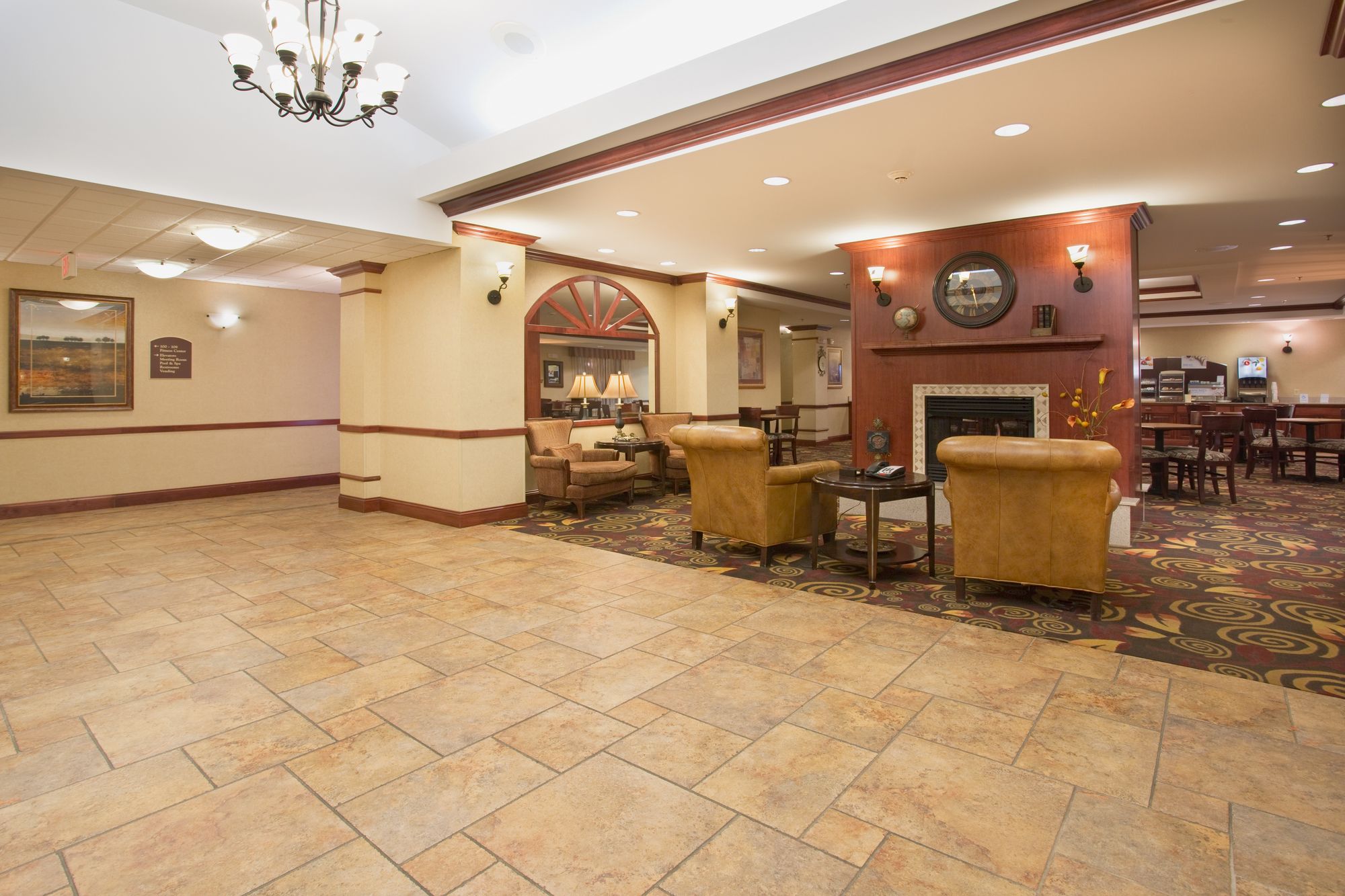 Holiday Inn Express Hotel & Suites Mitchell