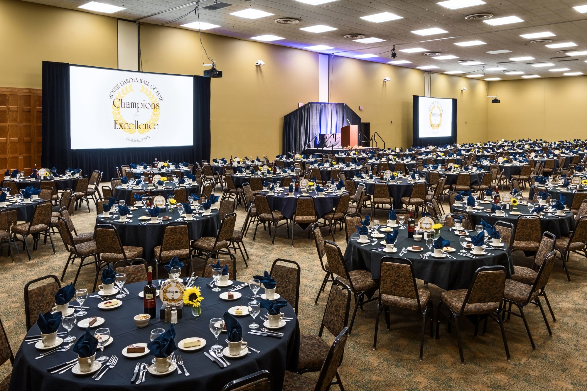Arrowwood Resort & Conference Center at Cedar Shore