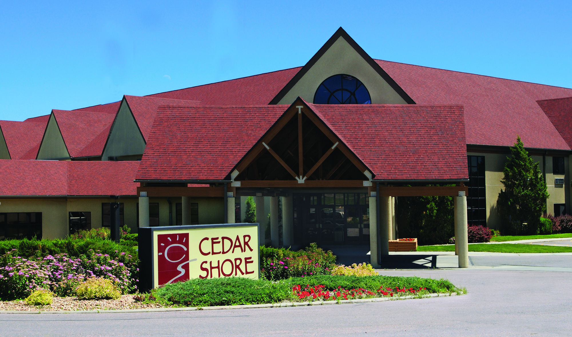 Arrowwood Resort & Conference Center at Cedar Shore