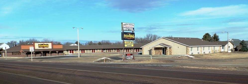Dakota Country Inn & Suites