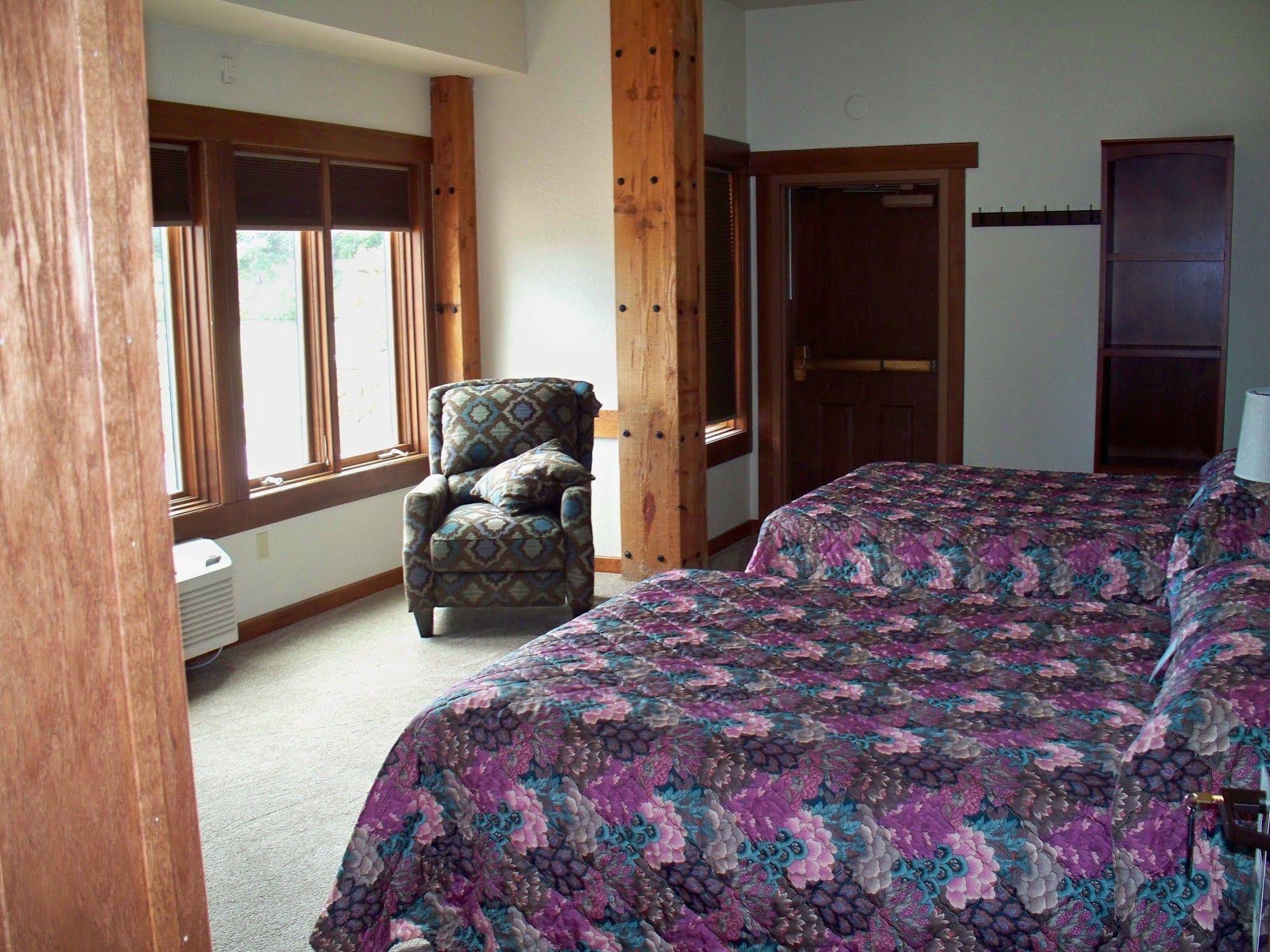 Canyon Lake Resort