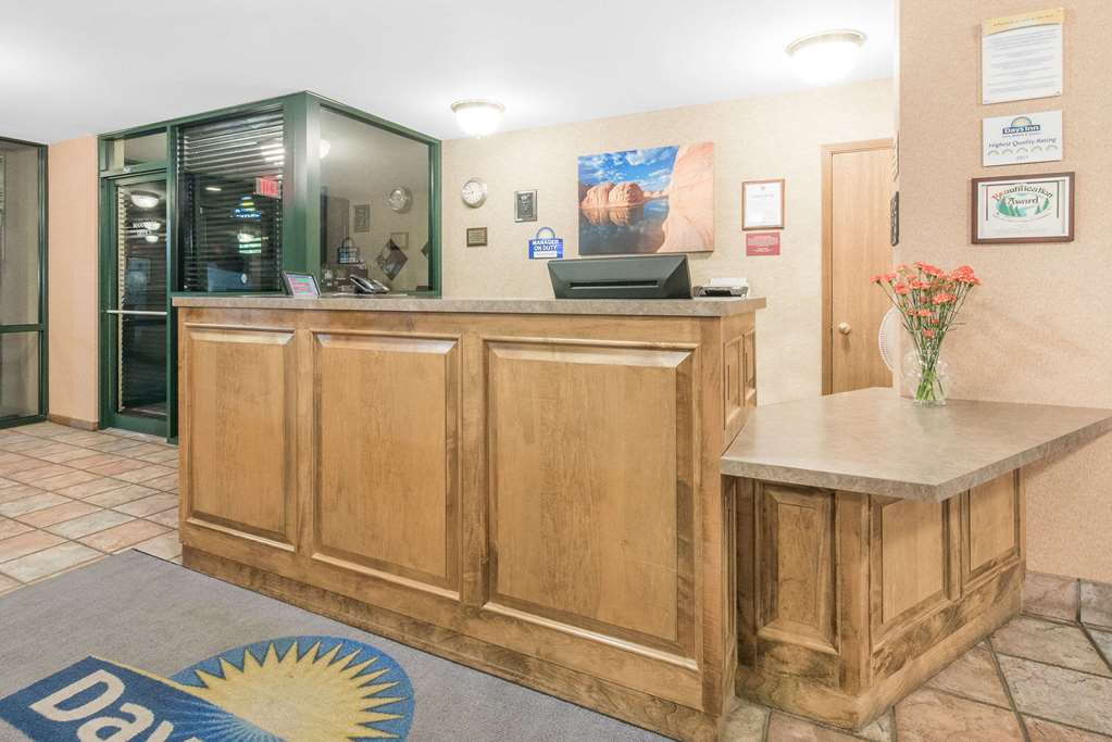Days Inn by Wyndham West Rapid City