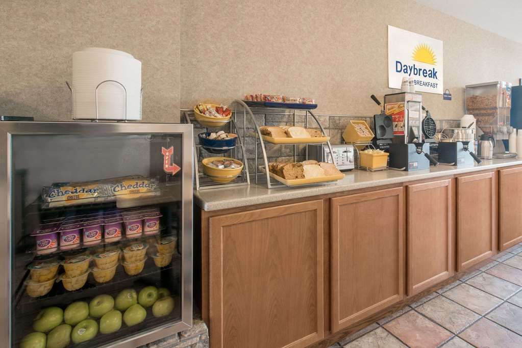 Days Inn by Wyndham West Rapid City