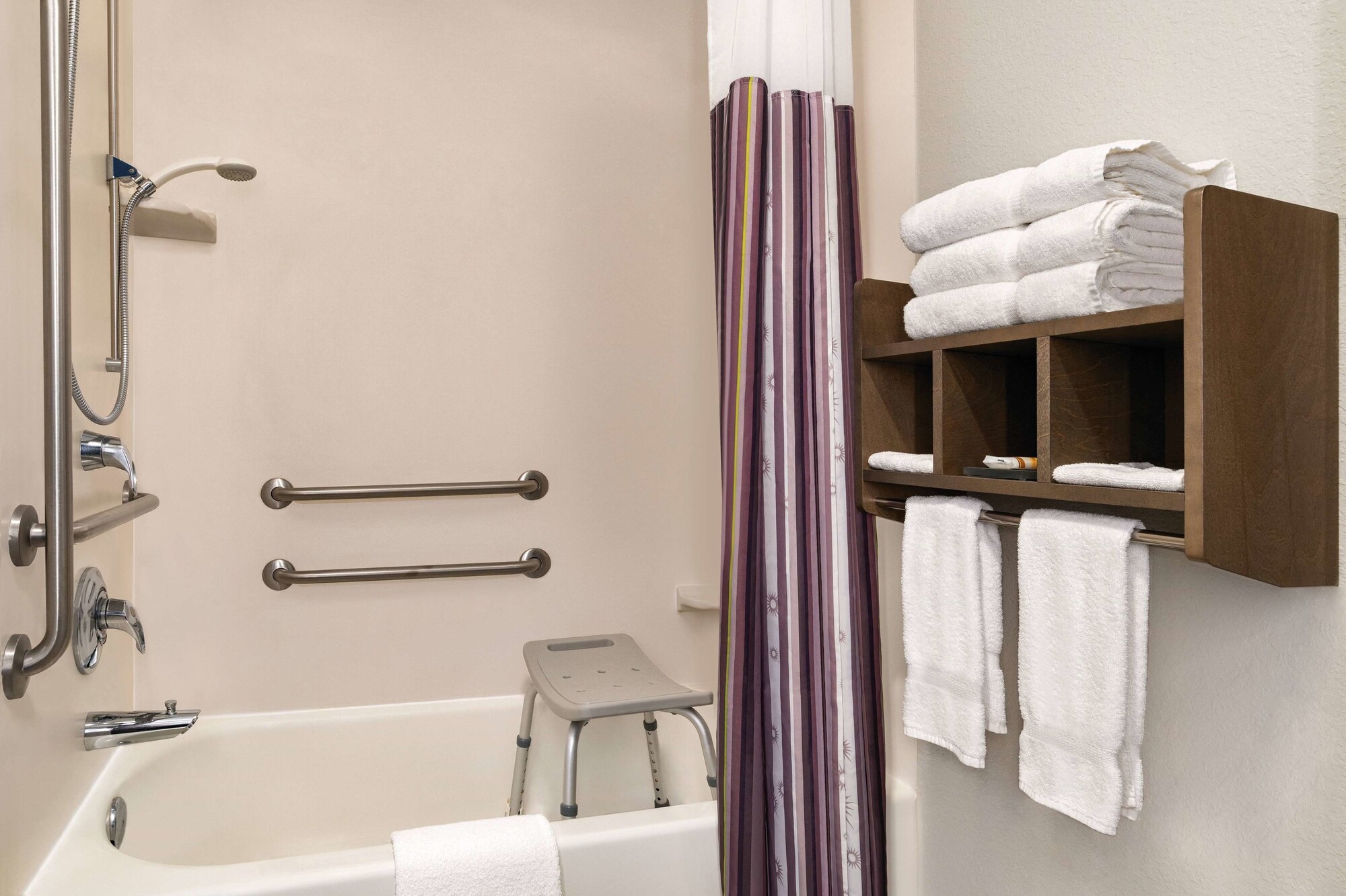 La Quinta Inn & Suites by Wyndham Rapid City