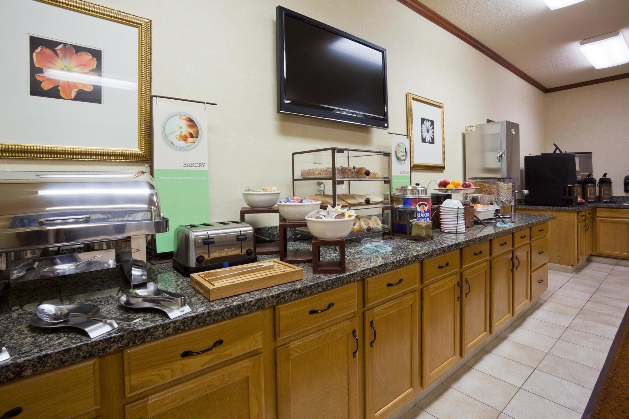 Country Inn & Suites by Radisson, Sioux Falls, SD