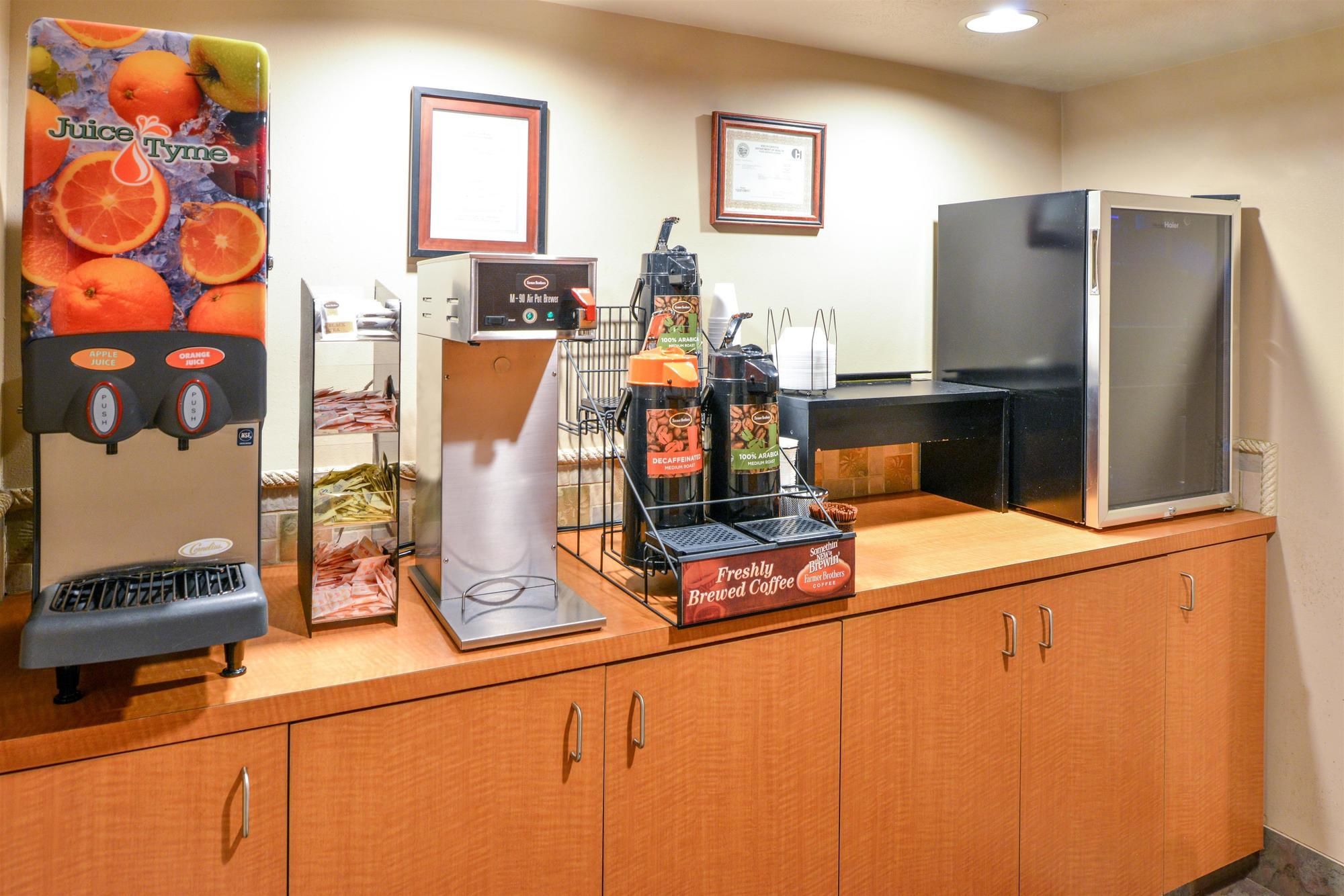Baymont by Wyndham Sioux Falls North/I-29/Russell St