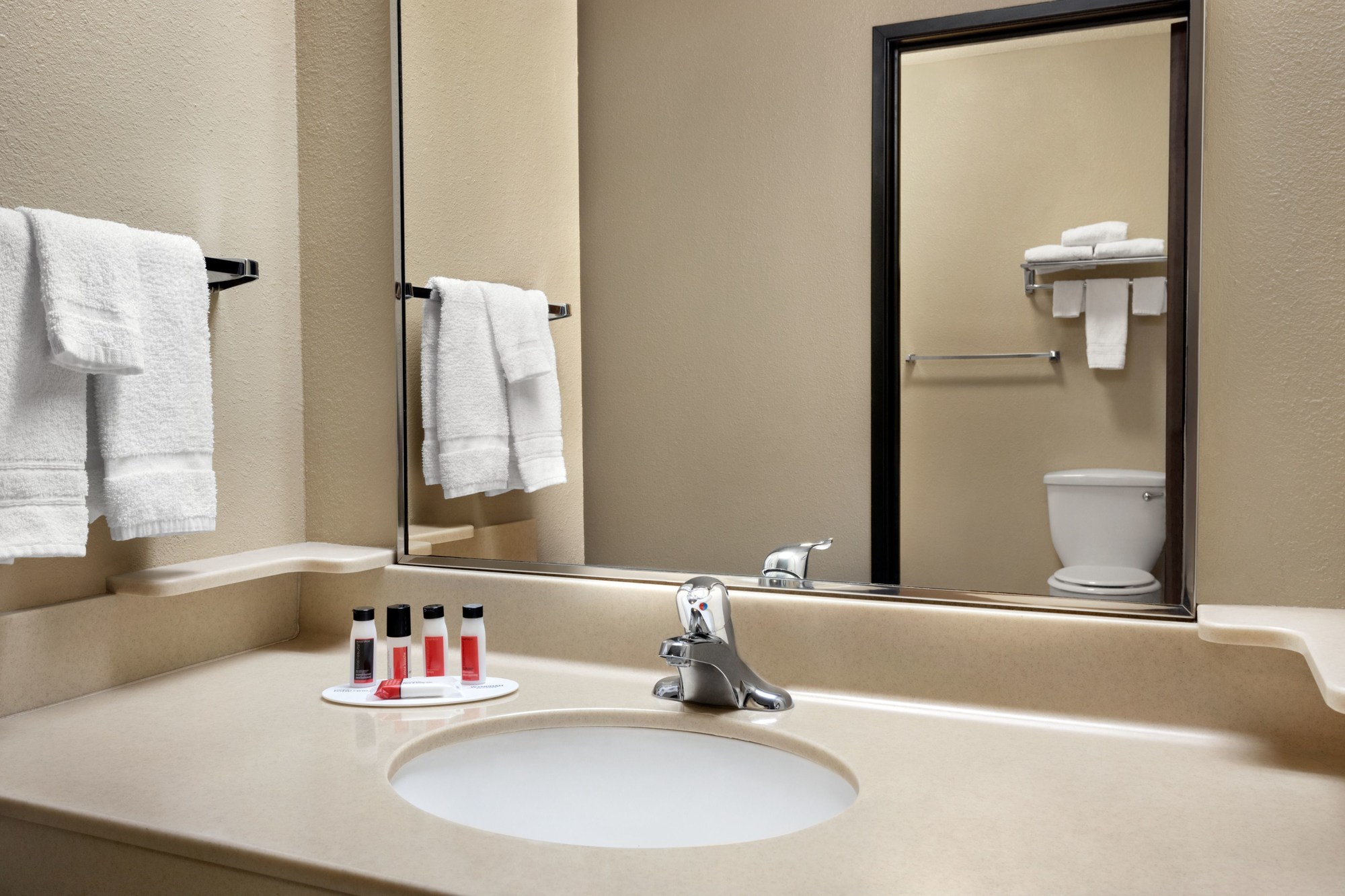 Baymont by Wyndham Sioux Falls North/I-29/Russell St