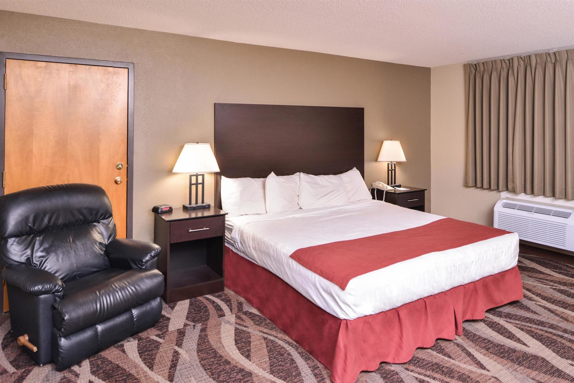 Baymont by Wyndham Sioux Falls North/I-29/Russell St