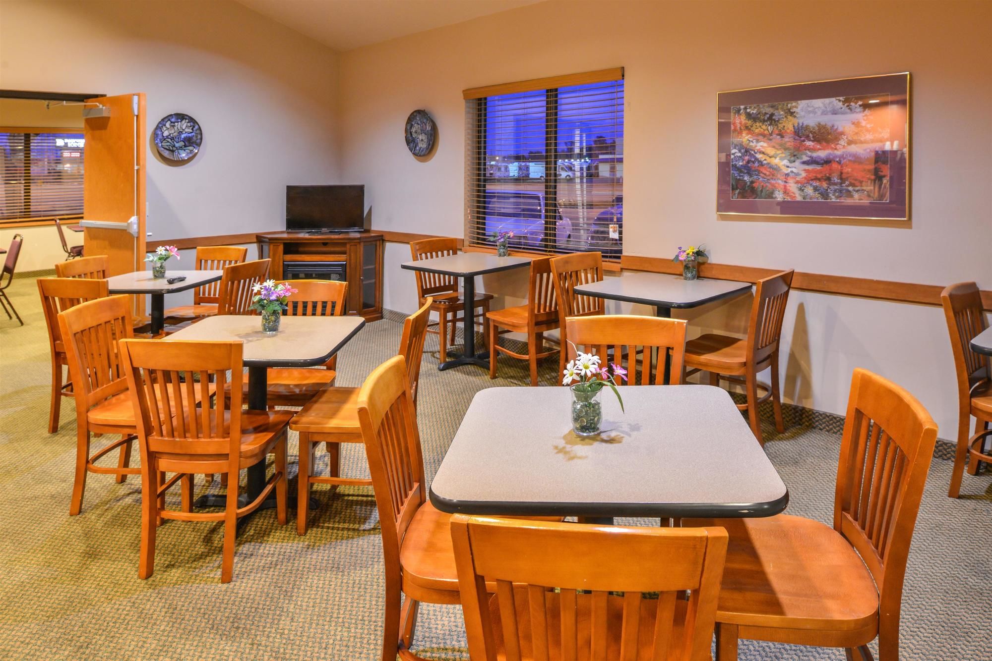 Baymont by Wyndham Sioux Falls North/I-29/Russell St