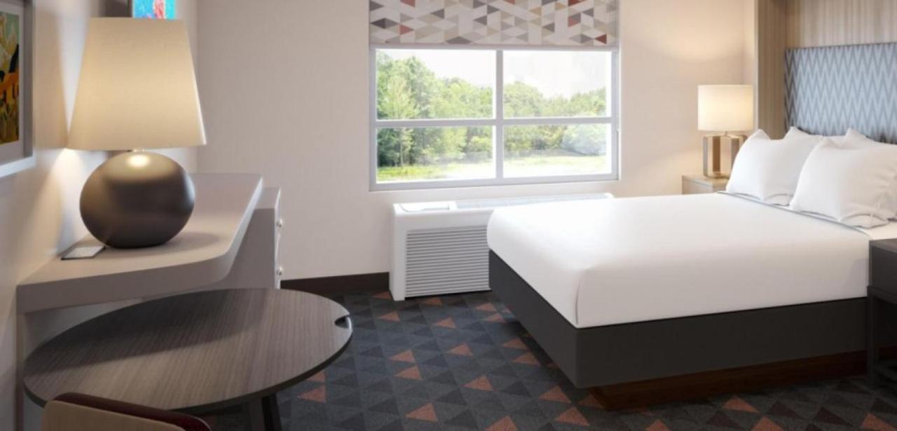 Holiday Inn Hotel And Suites Sioux Falls - Airport