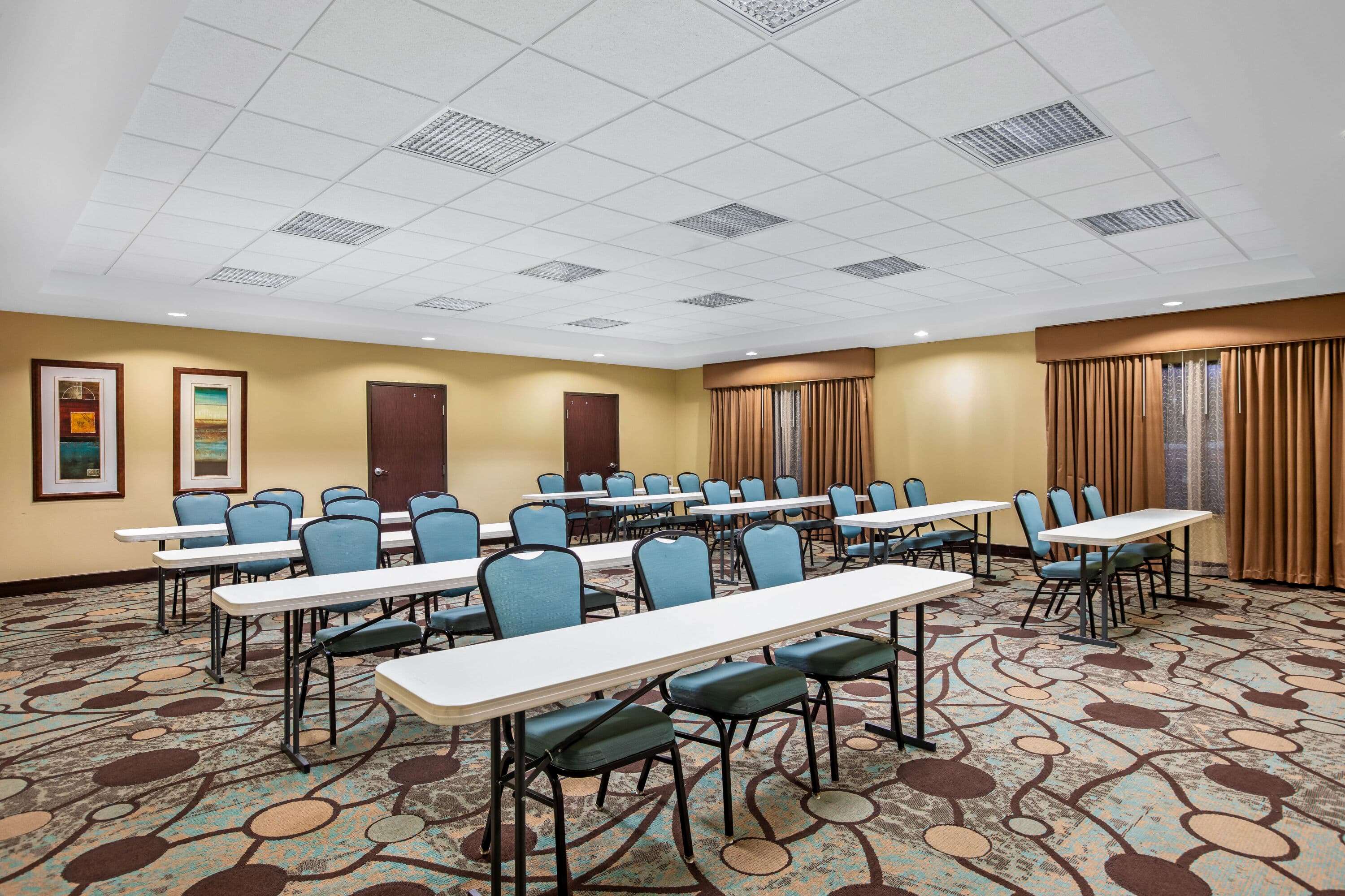 La Quinta Inn & Suites by Wyndham Sioux Falls