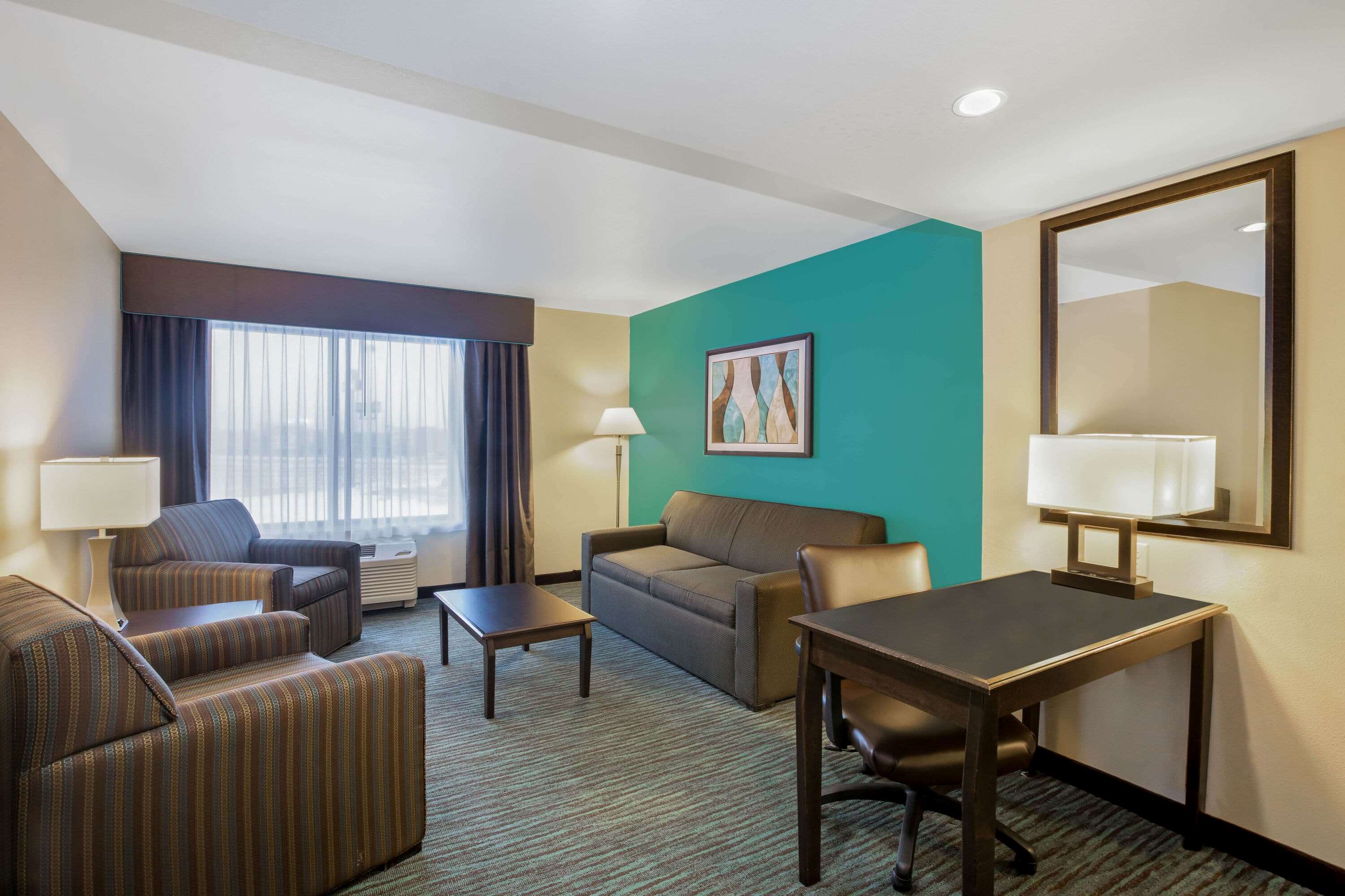 La Quinta Inn & Suites by Wyndham Sioux Falls