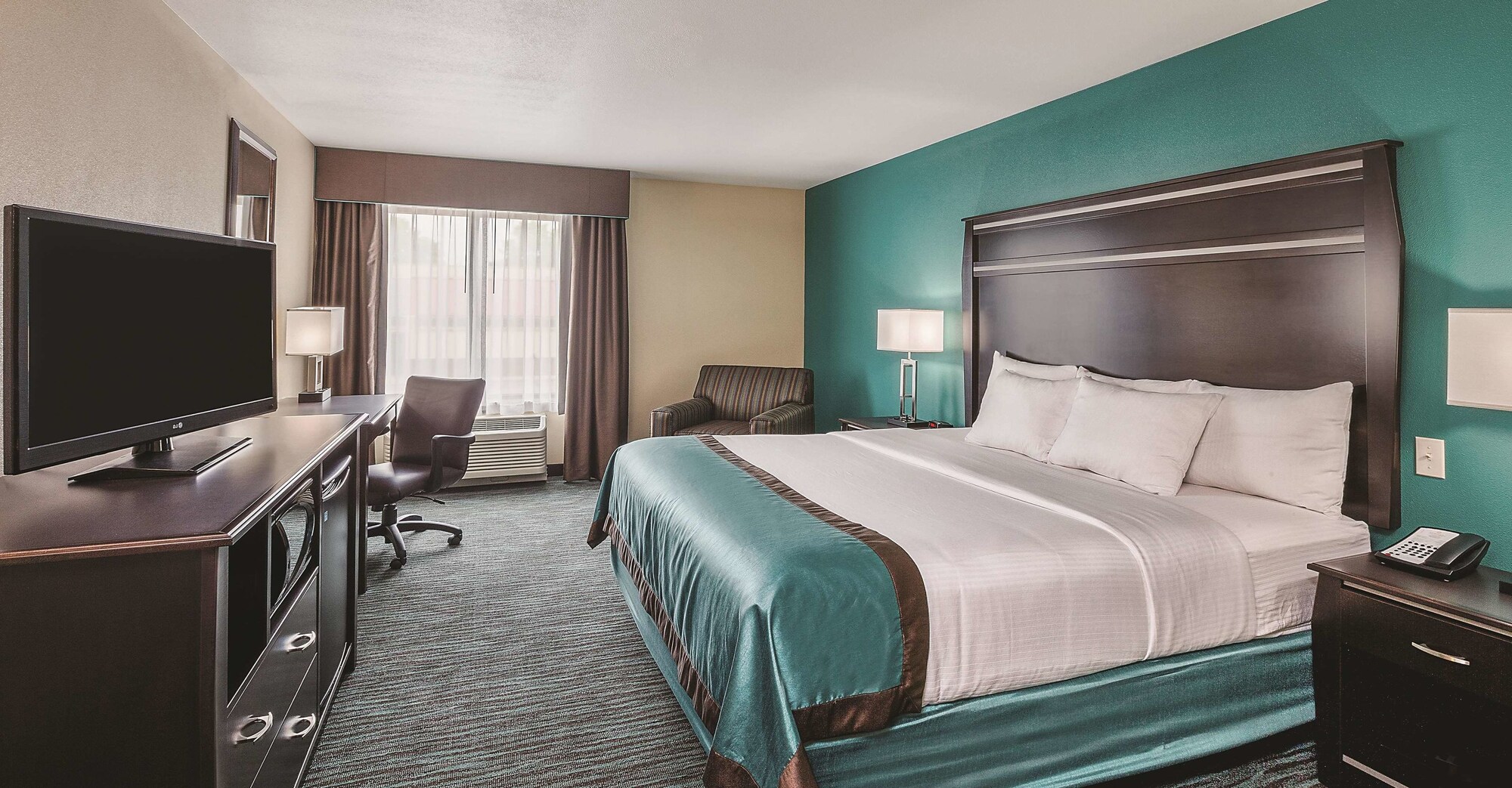 La Quinta Inn & Suites by Wyndham Sioux Falls