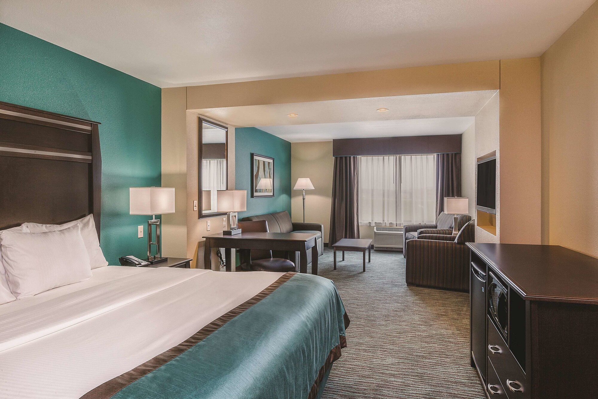 La Quinta Inn & Suites by Wyndham Sioux Falls
